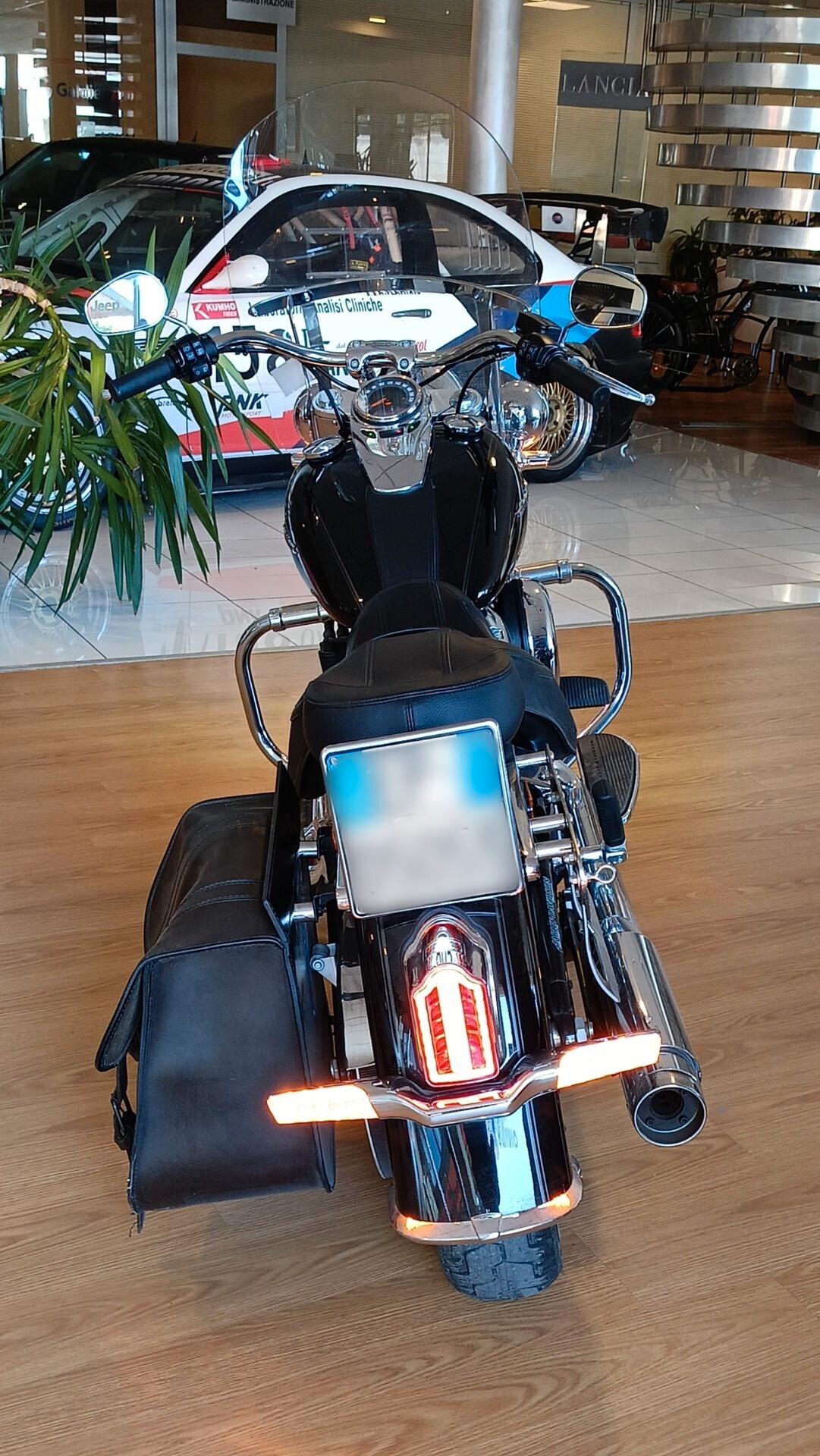 Harley-davidson Deluxe FLDE SOFTAIL DE LUXE