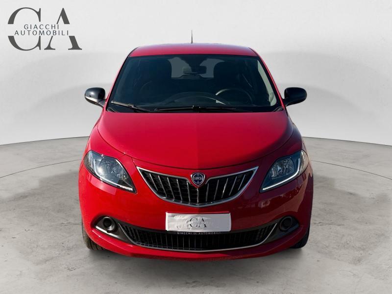 Lancia Ypsilon 1.0 firefly hybrid Silver s&s 70cv