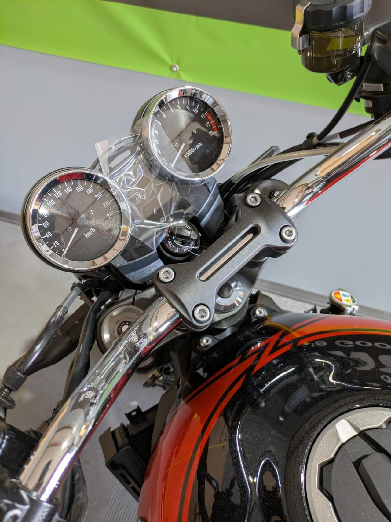Kawasaki Z 900 RS se