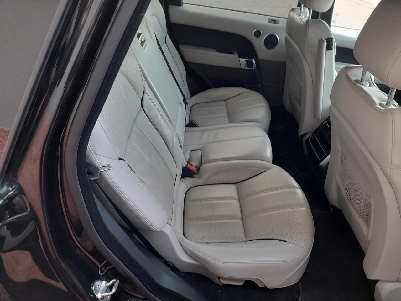 Land Rover Range Sport 3.0 TDV6 HSE Dynamic