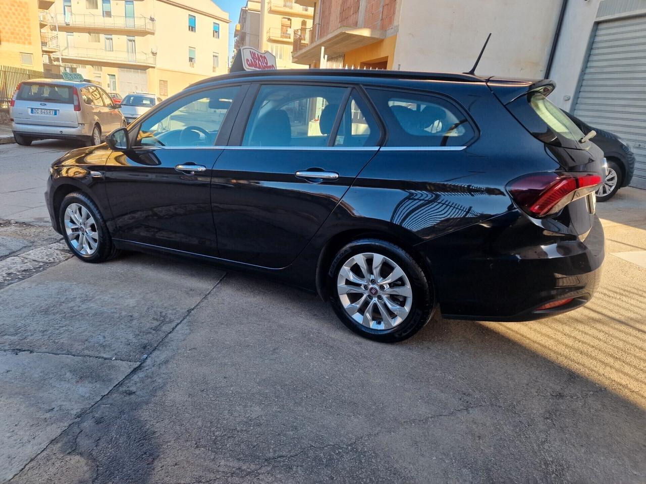 Fiat Tipo Lounge