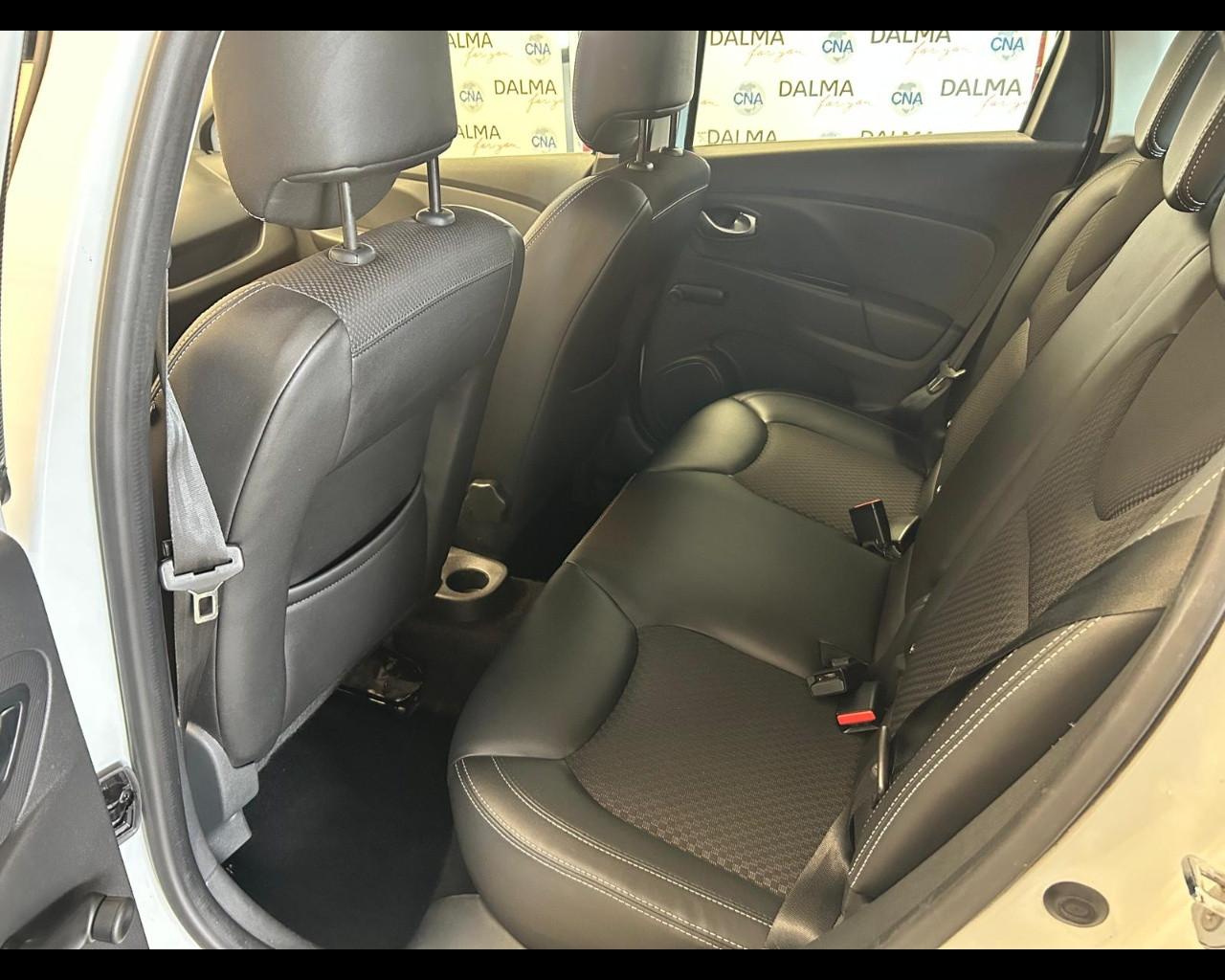 RENAULT Clio IV 2017 Sporter - Clio Sporter 1.5 dci energy Intens 75