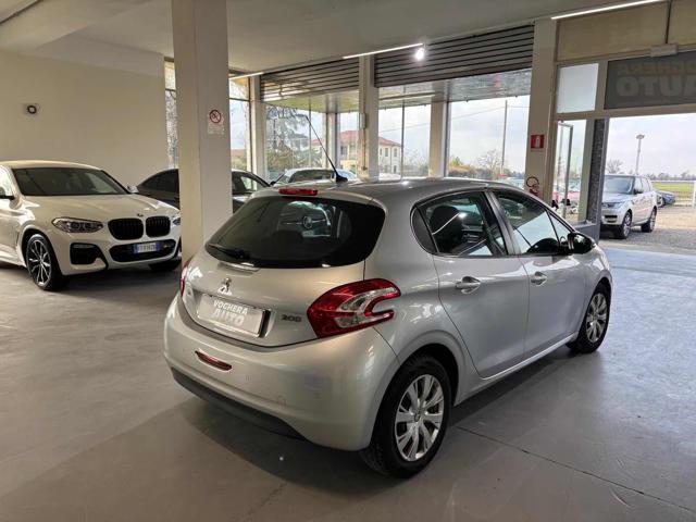 PEUGEOT 208 1.4 VTi 95CV 5p. Allure