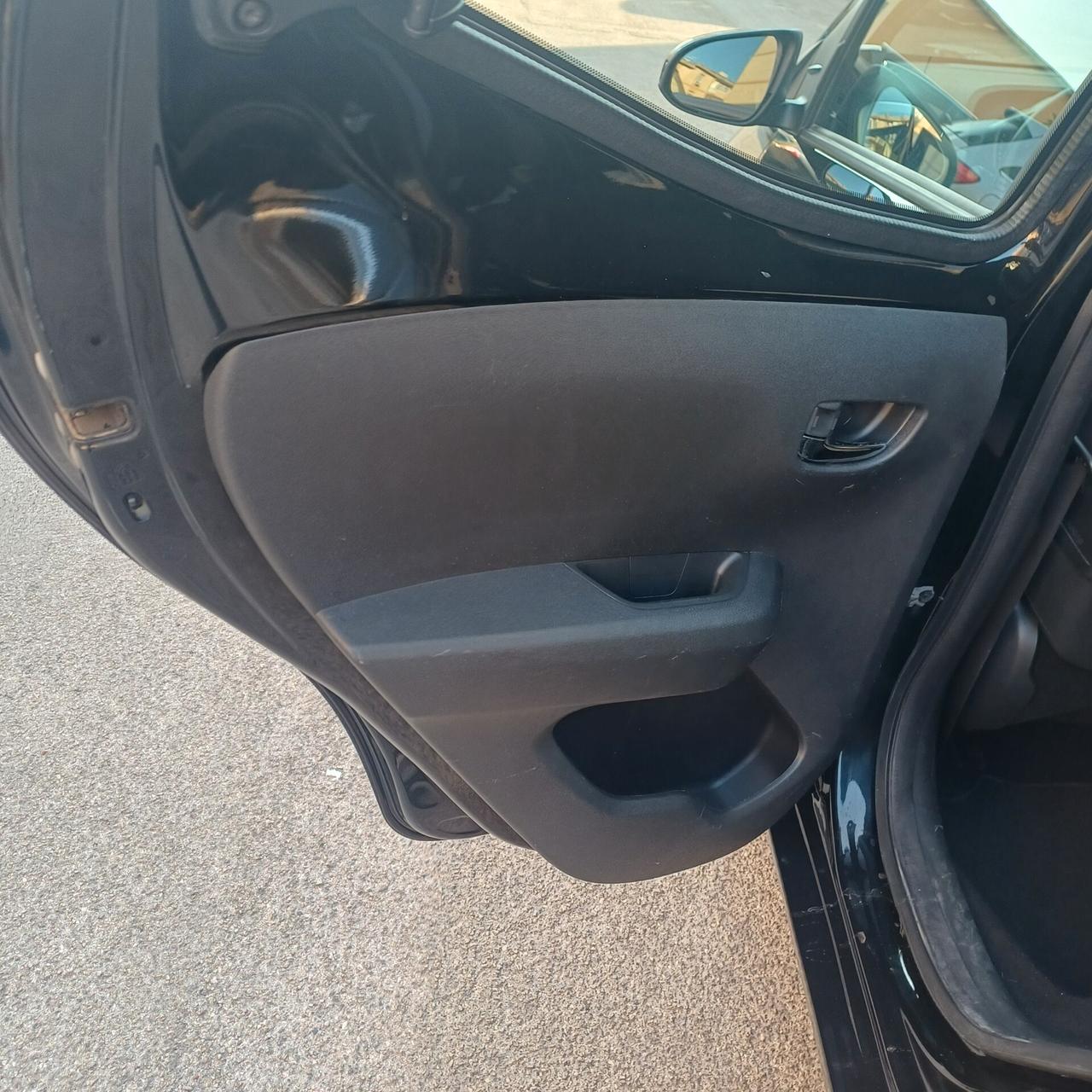 Toyota Aygo 1.0 VVT-i 69 CV 5 porte