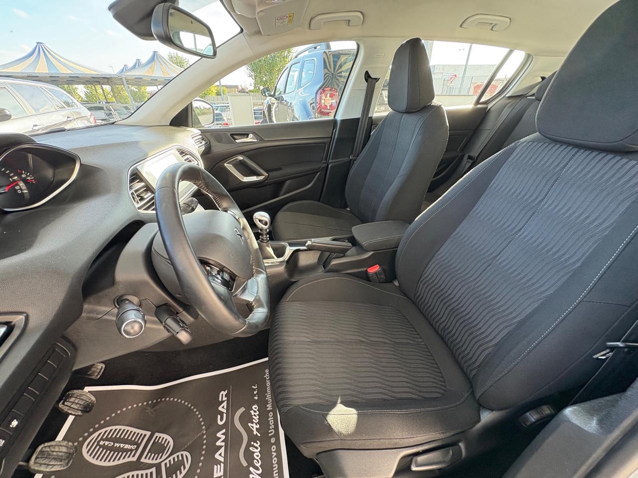 Peugeot 308 1.6 e-HDi 115 CV Stop&Start Business