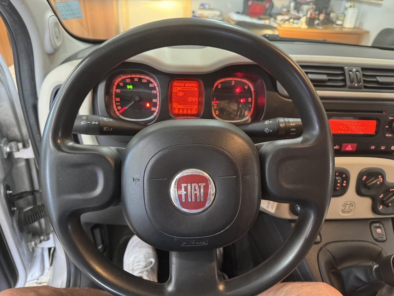 FIAT PANDA 1.3 MTJ LOUNGE 75 cv.