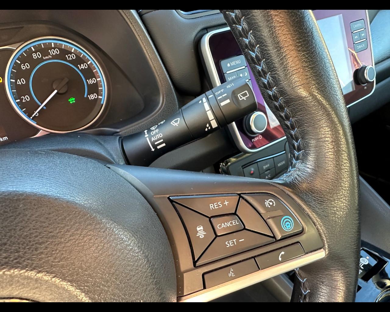 NISSAN Leaf 2ª serie - Leaf Tekna 40 kWh ProPilot Park