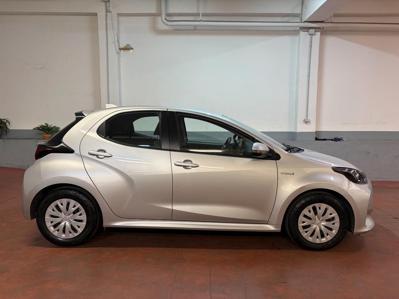 Toyota Yaris 1.5 Hybrid 5 porte 32.000km