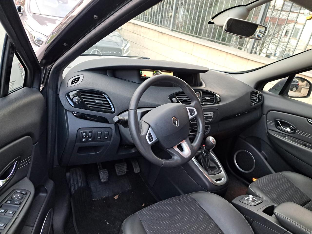 Renault Scenic Scénic X-Mod 1.6 dCi 130CV Luxe- 7 POSTI