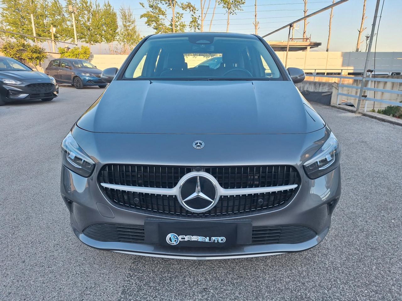 Mercedes-benz B 180 Automatic Advanced RETROCAM- 2023