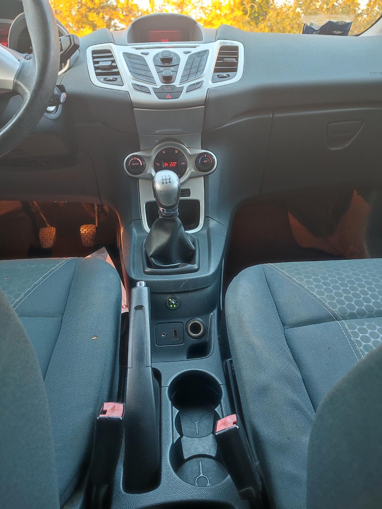 FORD FIESTA 2010 A GPL DI CASA POCHI KM STUPENDA