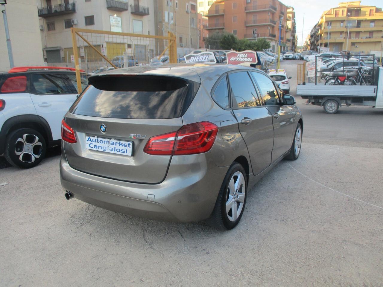 Bmw 2er Active Tourer 218d STRAFULL 2014