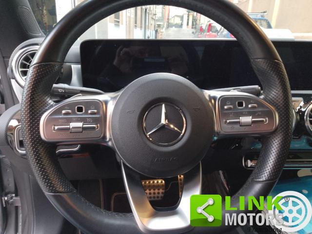 MERCEDES-BENZ CLA 200 d Automatic Premium AMG BlackPack