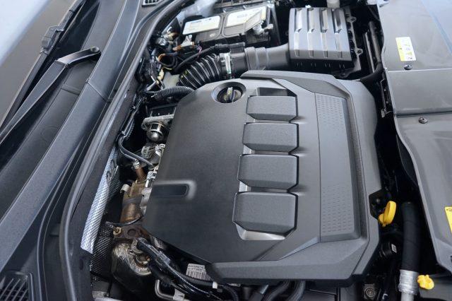 VOLKSWAGEN T-Roc 2.0 TDI DSG 150 CV Business BlueMotion Technology