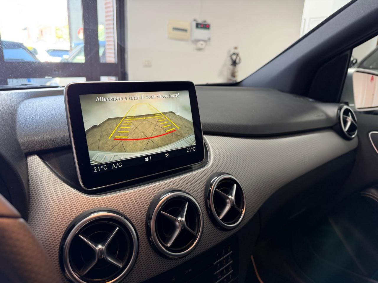 Mercedes-benz B 200 d Automatic Sport