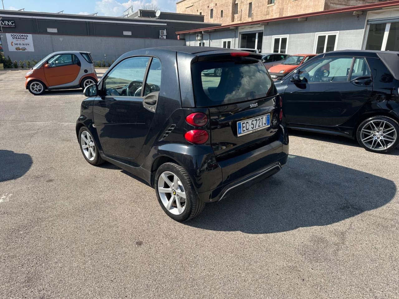 Smart ForTwo 1000 52 kW MHD coupé pulse