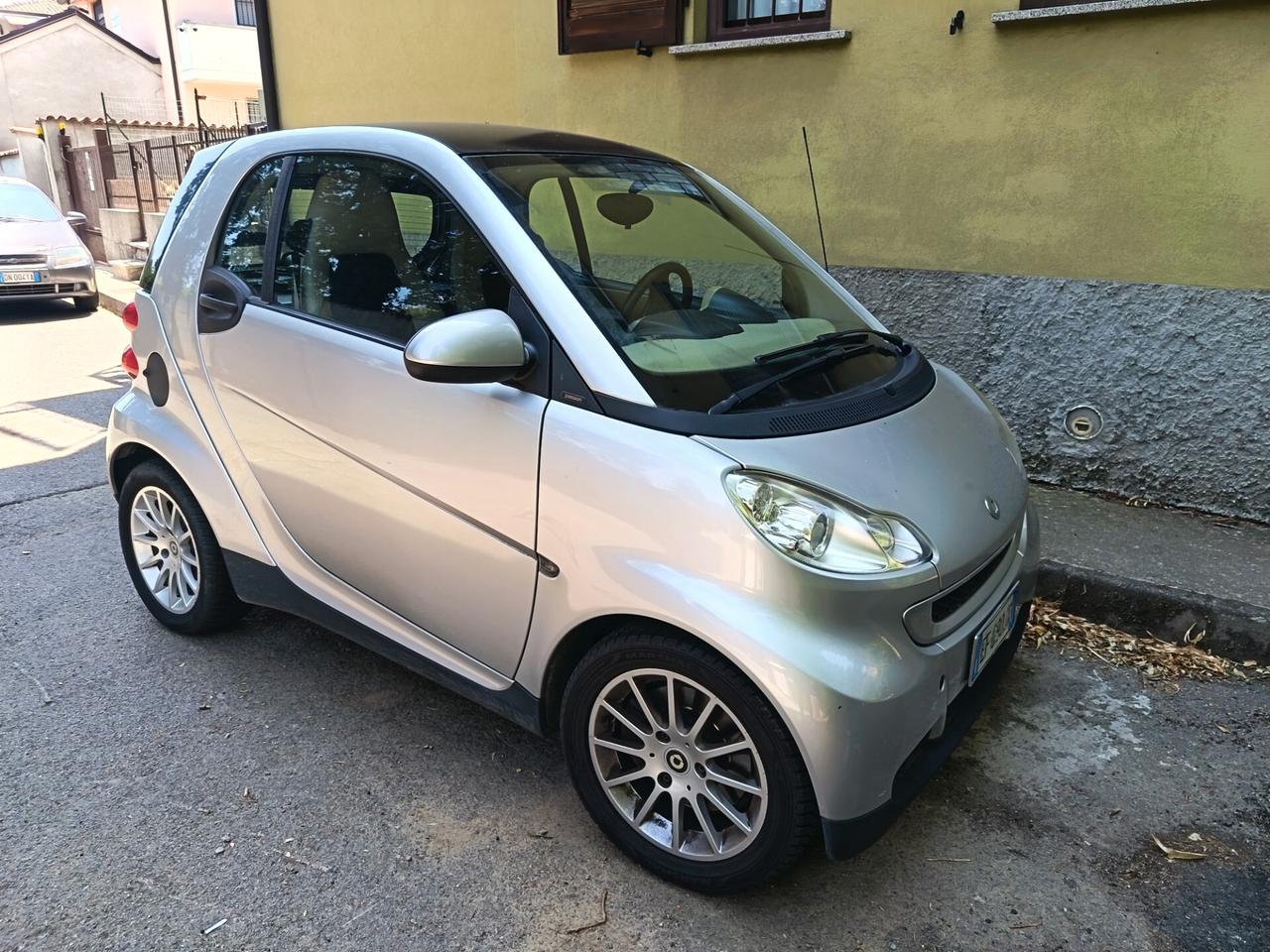 Smart ForTwo 1000 52 kW coupé passion