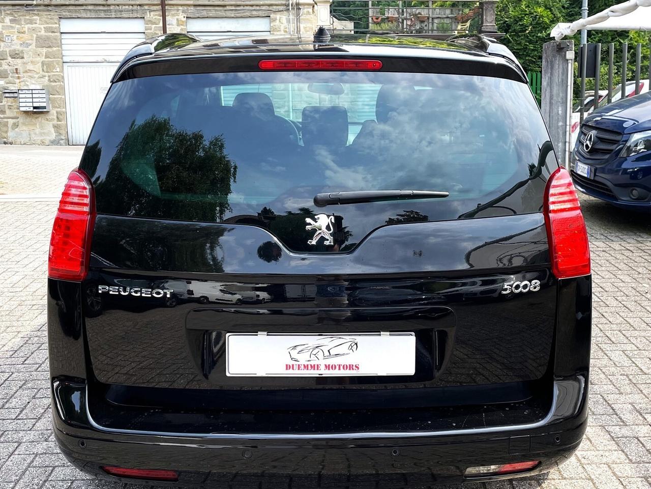 Peugeot 5008 1.6 Hdi - 7 Posti - Tetto Panoramico