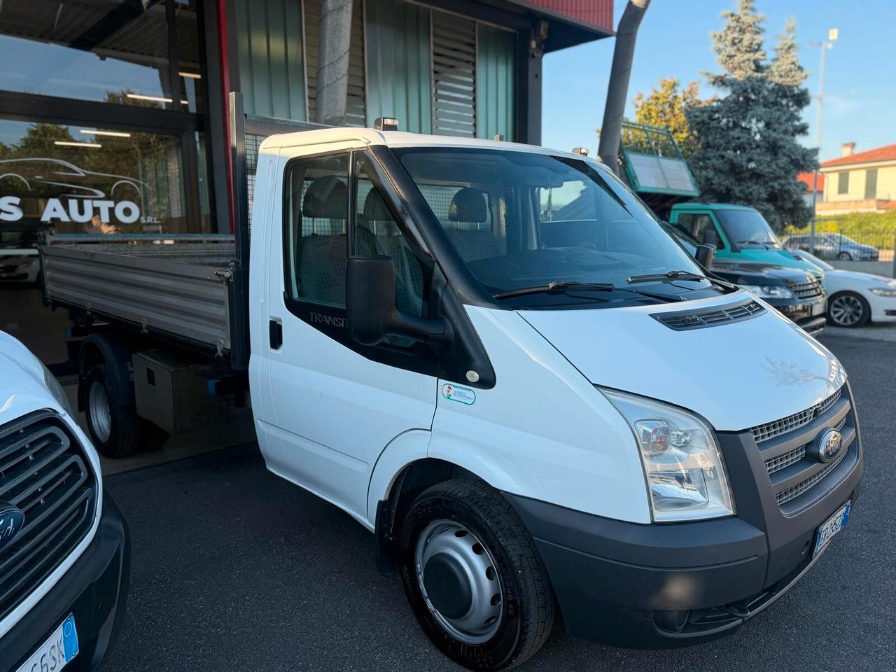 FORD TRANSIT RIBALTABILE TRILATERALE , 155CV EURO 5 (MOTORE NUOVO )
