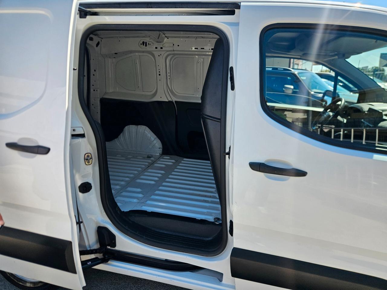 Opel Combo 3posti Cargo 1.6 Diesel 100CV S&S PC 1000kg Edition