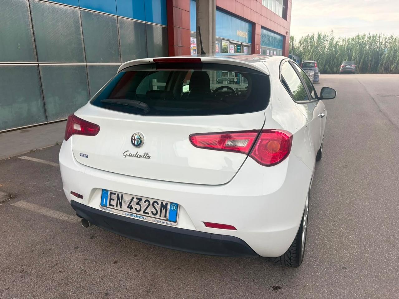 Alfa Romeo Giulietta 1.6 JTDm-2 105 CV Exclusive