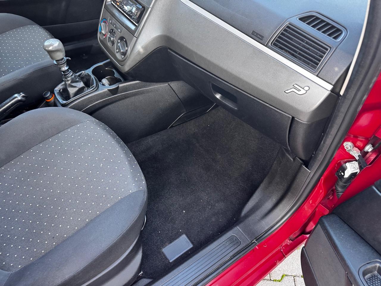 Fiat Grande Punto 1.2 5 porte Dynamic neopatentato