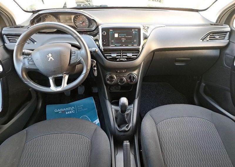 Peugeot 208 PureTech 82 5 porte Signature