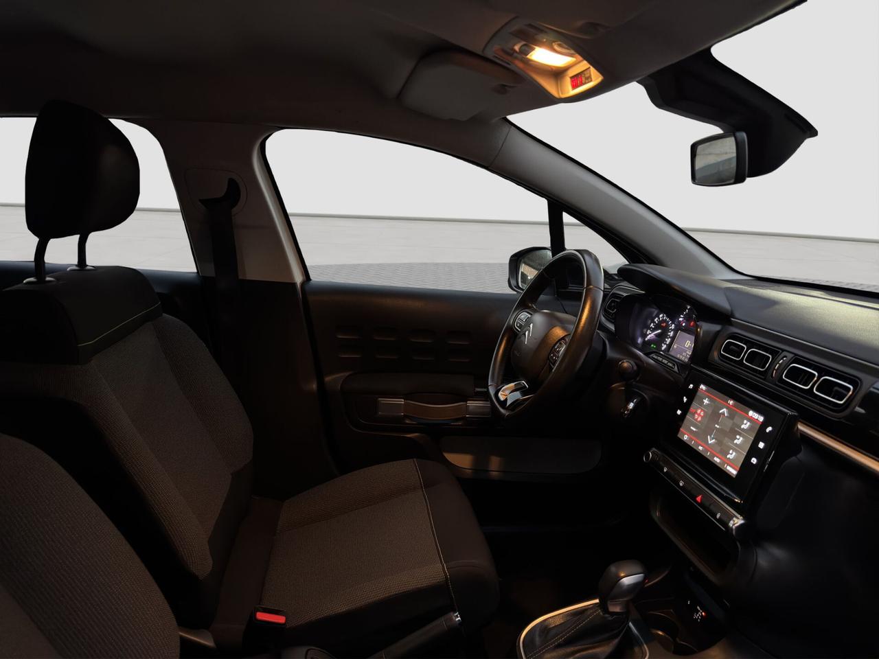 Citroen C3 1.2 puretech 110cv Shine Pack automatica 2021