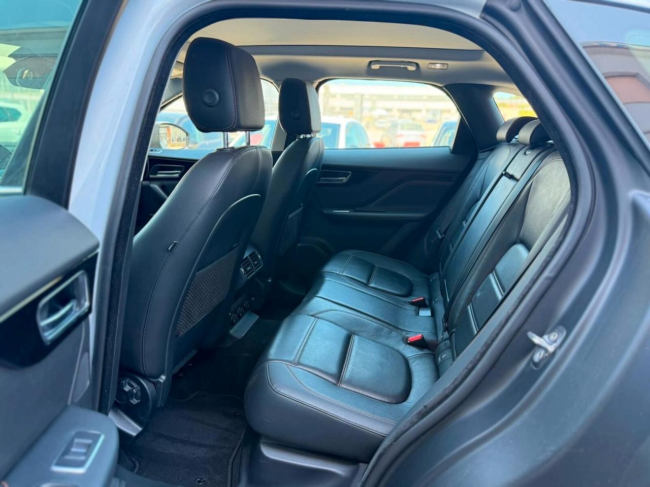 Jaguar F-Pace 2.0D AWD MOTORE REVISIONATO 2018