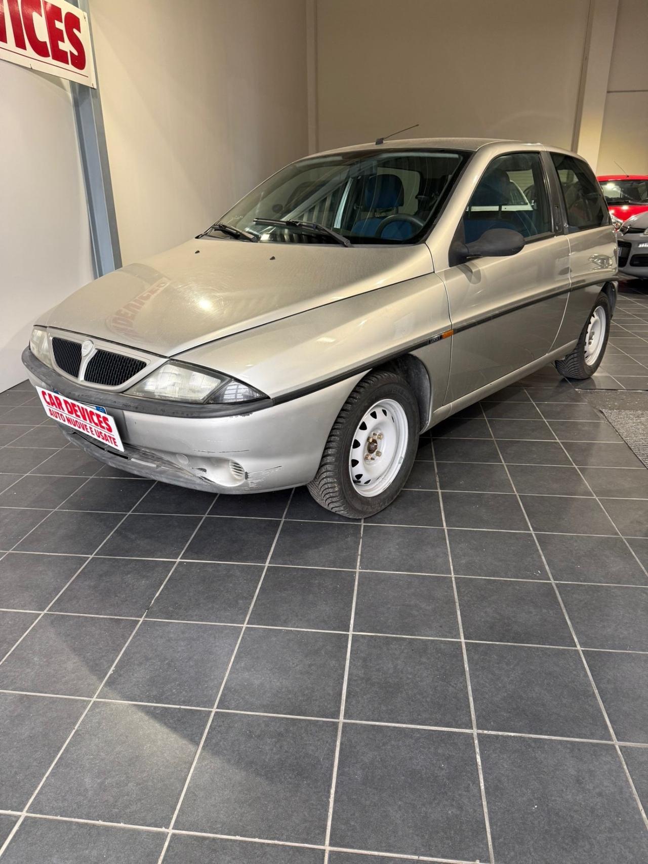 Lancia Y 1.2i cat Elefantino -NEOPATENTATI-CONTO VENDITA