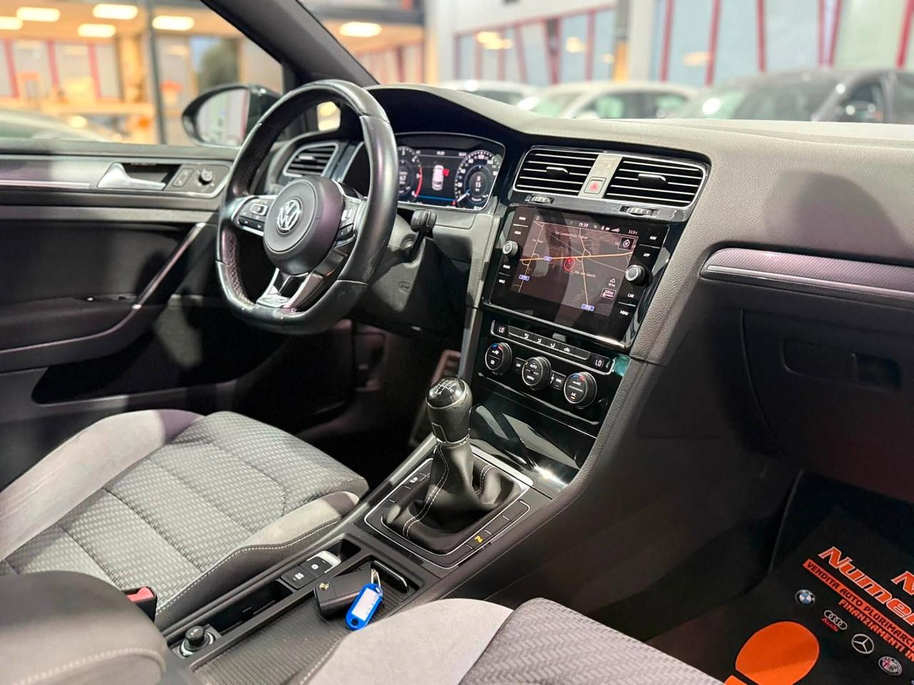 Volkswagen Golf 7.5 R-line 1.6 TDI 116cv 2019
