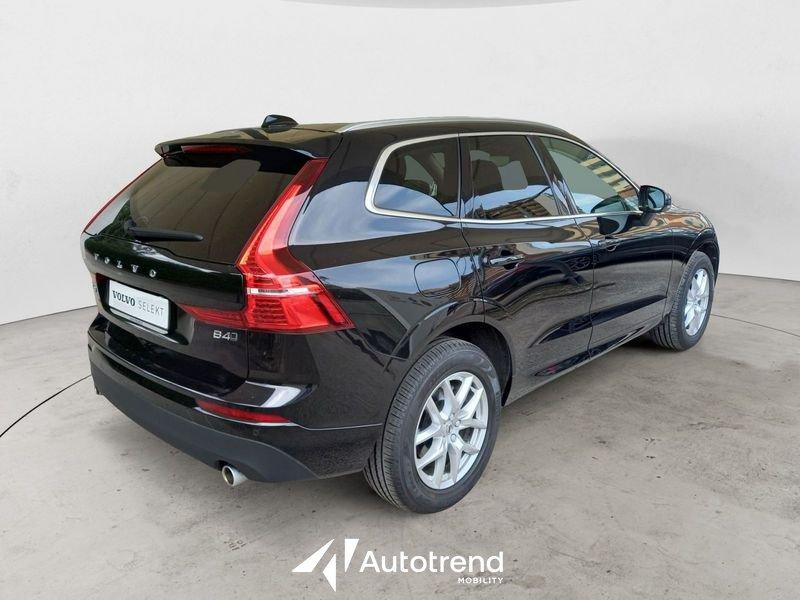 Volvo XC60 B4 197+14 CV AWD Automatica Mild Hybrid Momentum Pro