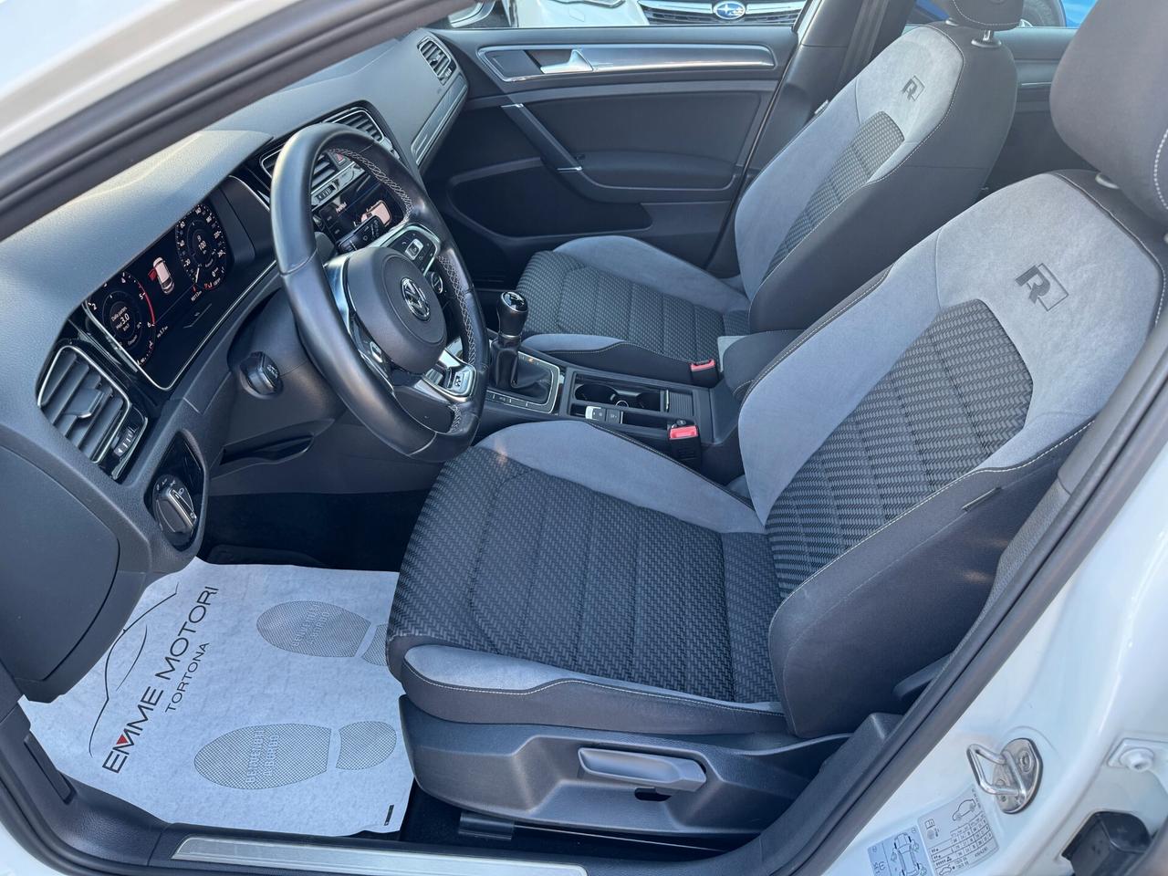 Volkswagen Golf 1.6 TDI 115 CV Sport R-Line + Full Led + Dynaudio