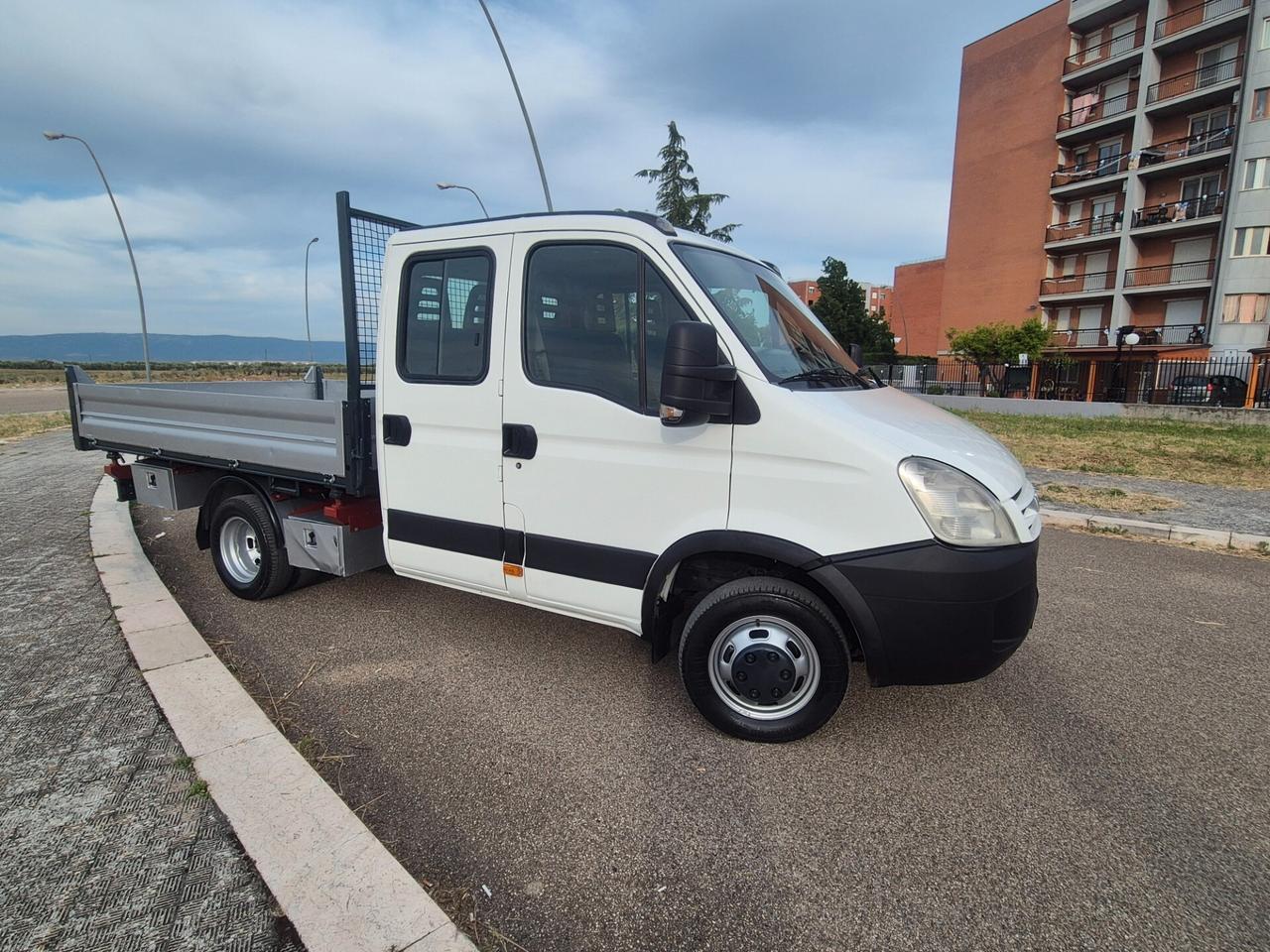 Iveco Daily 35C12 2.3 115cv gemellato ribaltabile trilaterale 08