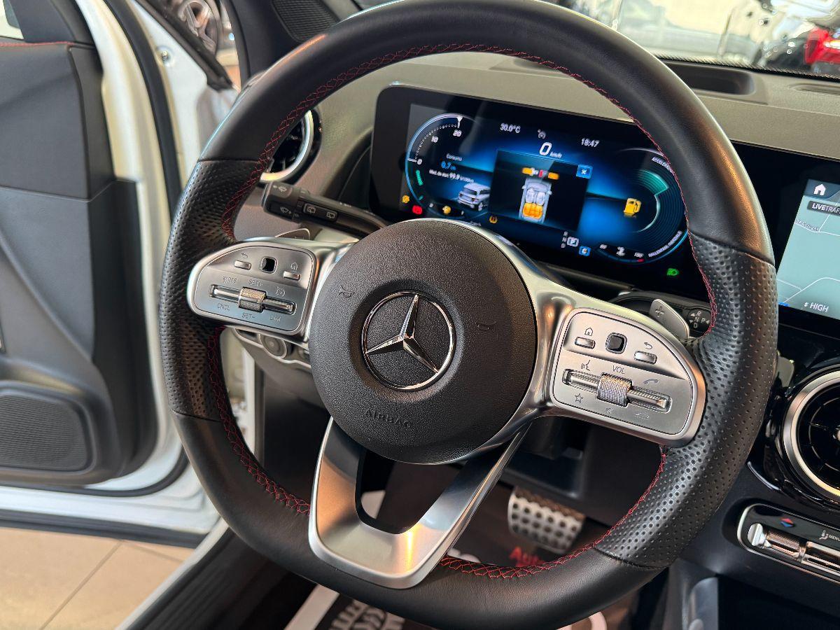 MERCEDES GLB 200 d Automatic 4Matic Premium AMG