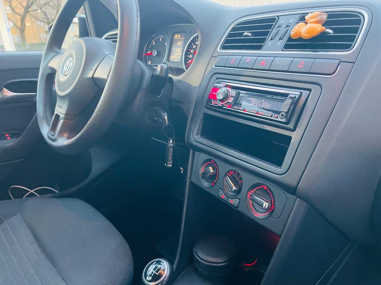 Volkswagen Touran 1.6 TDI bluemotion