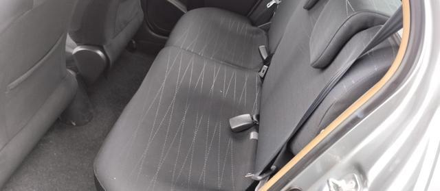 TOYOTA Yaris 1.3 5 porte Luna