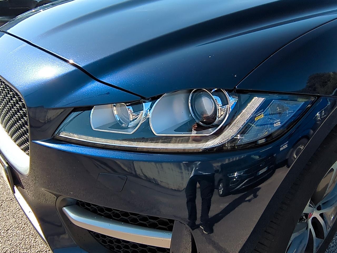 Jaguar F-Pace 2.0 D 180 CV AWD aut. R-Sport