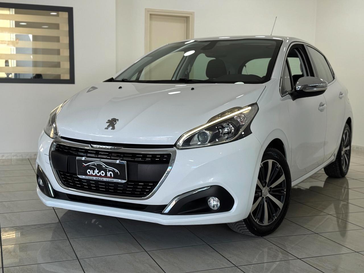 Peugeot 208 1.2 82cv 5 porte Allure