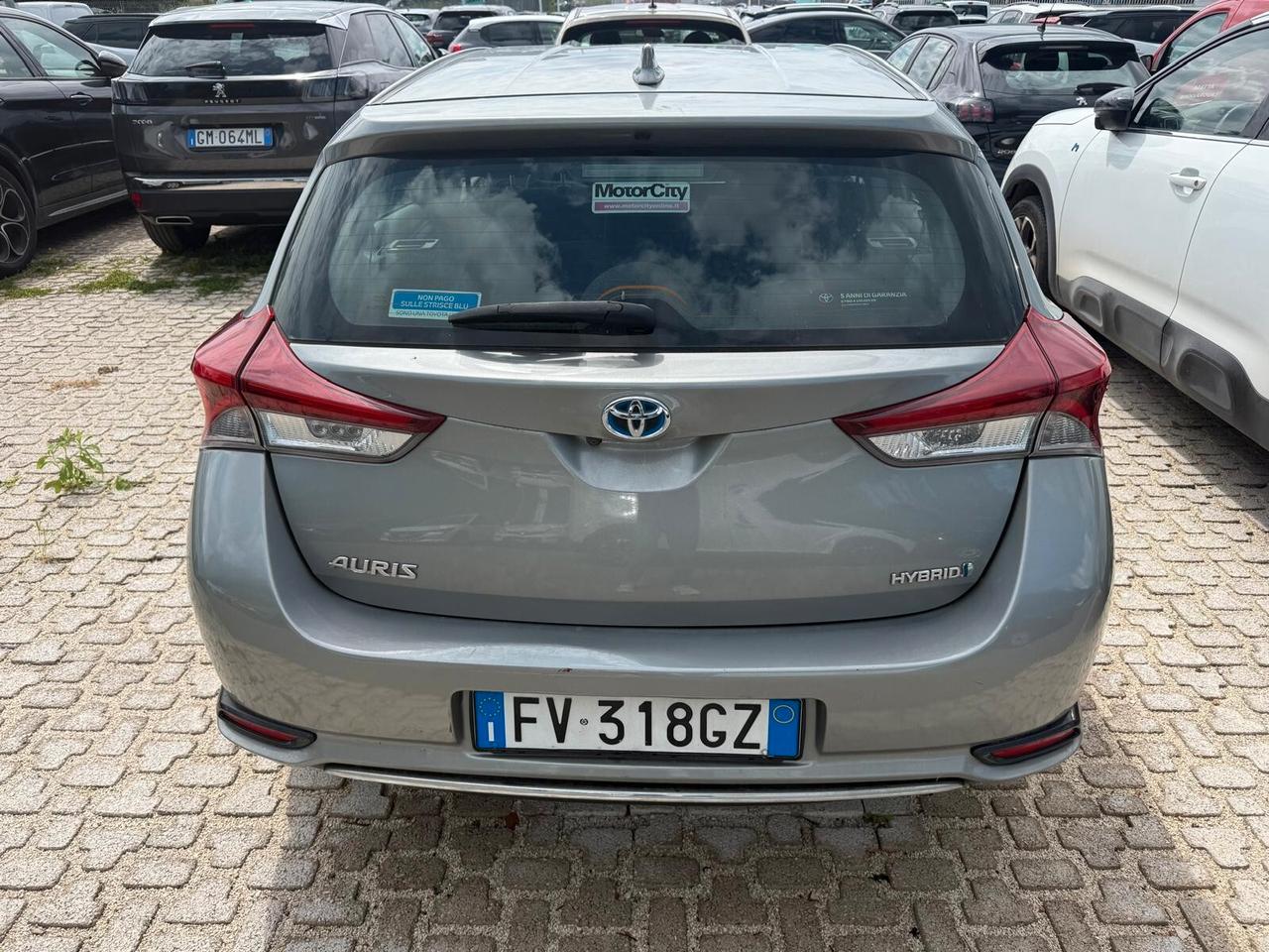 Toyota Auris 1.8 Hybrid Business