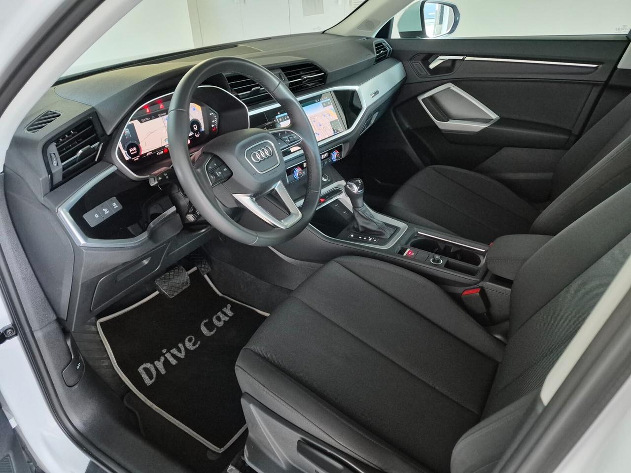 Audi Q3 SPB 2.0 TDI QUATTRO S-TRONIC LED NAVI MMI PLUS APPLE CAR PLAY/ANDROID AUTO RETROCAMERA ACC C.18 LANE ASSIST