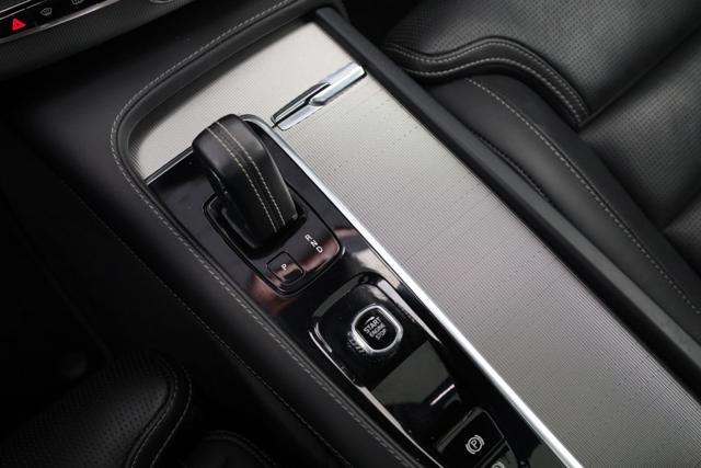 VOLVO XC90 T8 Recharge Twin Engine FULL AWD R-design 7 POSTI