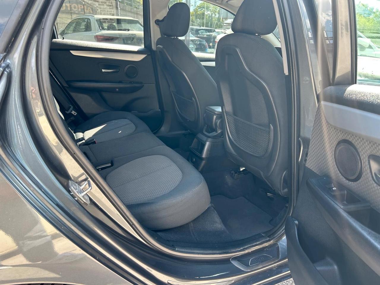 Bmw 2er Active Tourer 218d Advantage