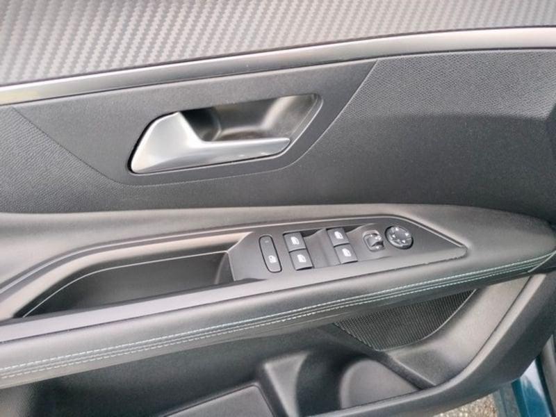 Peugeot 3008 BlueHDI 130 S&S Allure