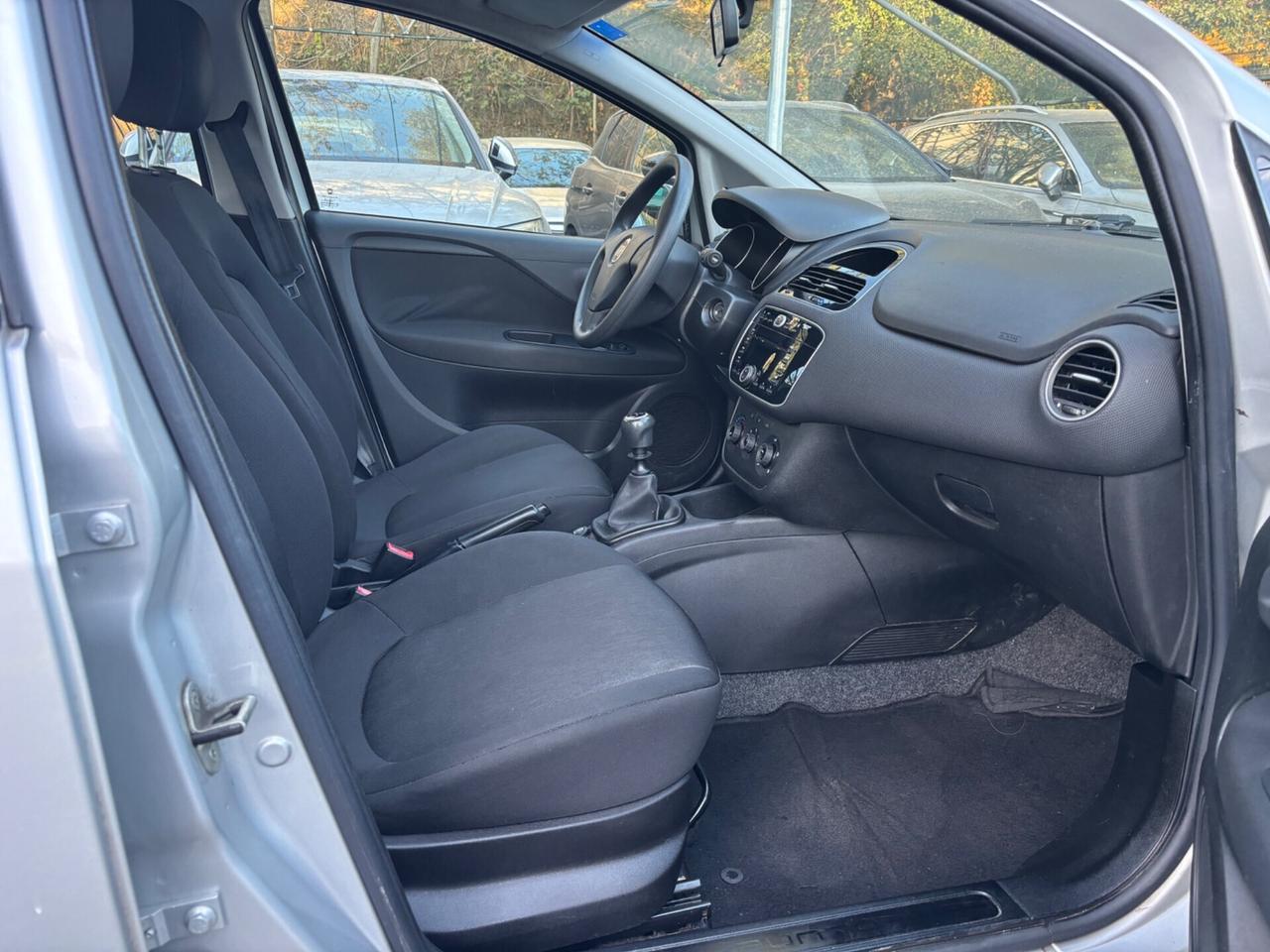Fiat Punto 1.4 8V 5 porte METANO Lounge OK NEOPATENTATI