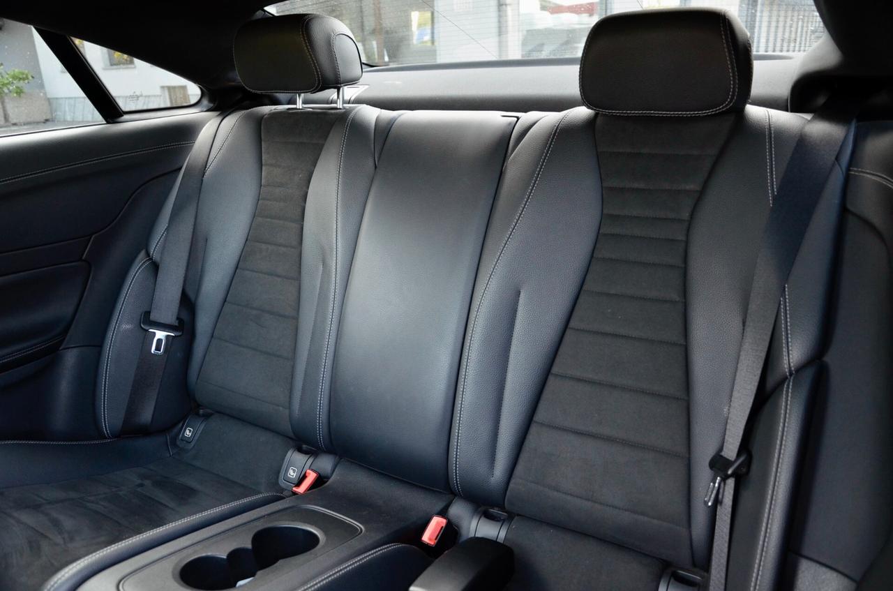 MERCEDES-BENZ E220d PREMIUM PLUS AMG 194cv AUTO, TETTO, MULTIBEAM, MASSAGGIO, RETROCAMERA, EURO 6D, PERMUTE