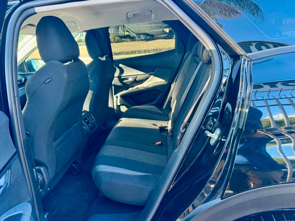 Peugeot 3008 1.5 BlueHDi GT 130 CV