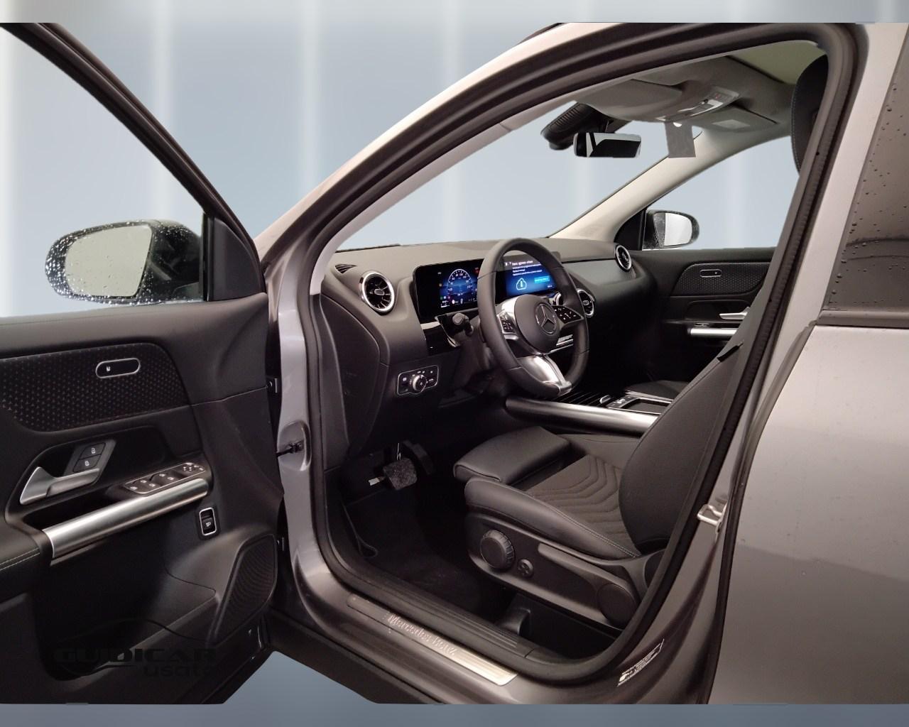 Mercedes-Benz GLA-H247 2023 - GLA 200 d Progressive Advanced auto