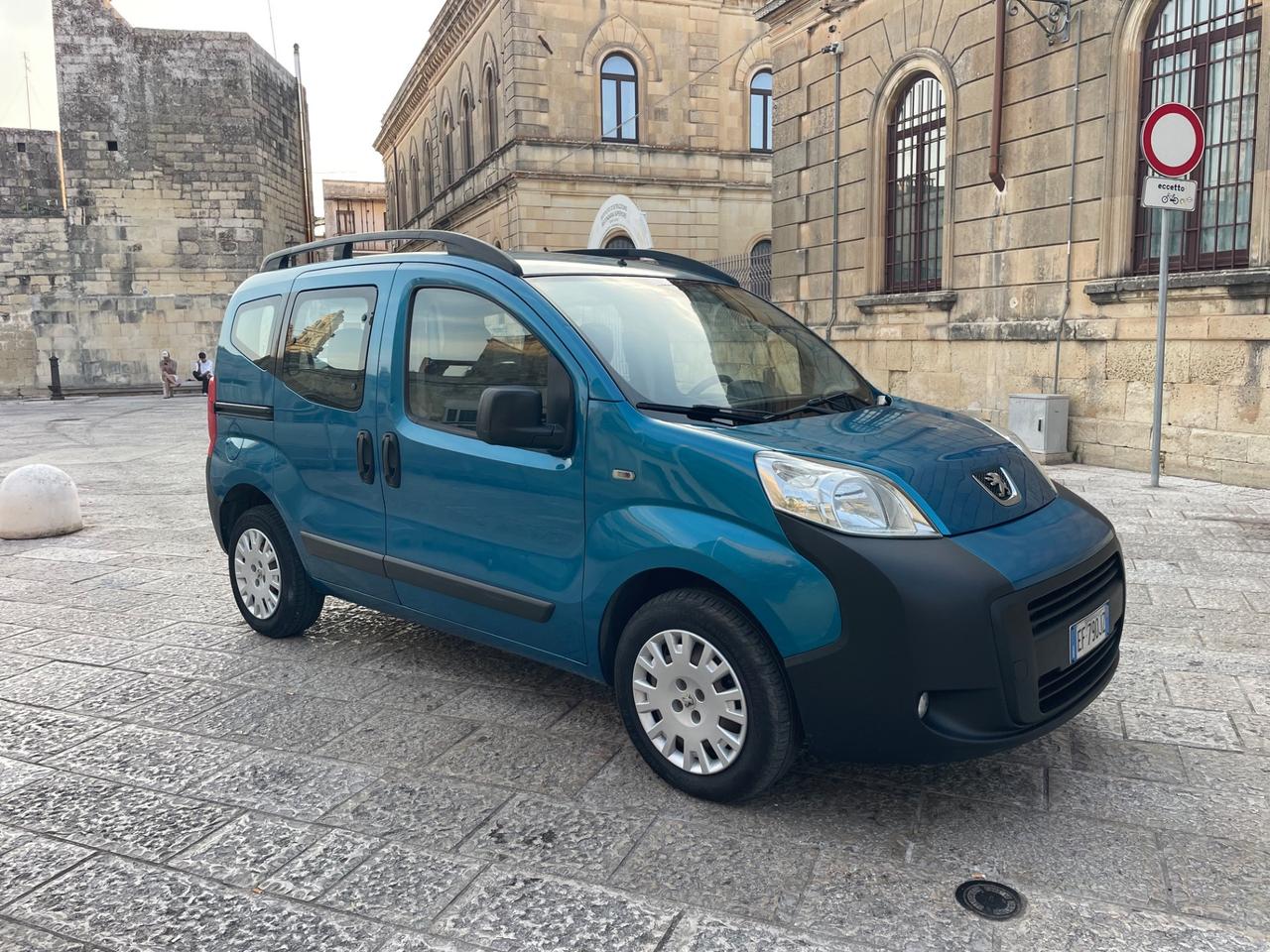 Peugeot Bipper Tepee Mix 1.4 HDi 70CV
