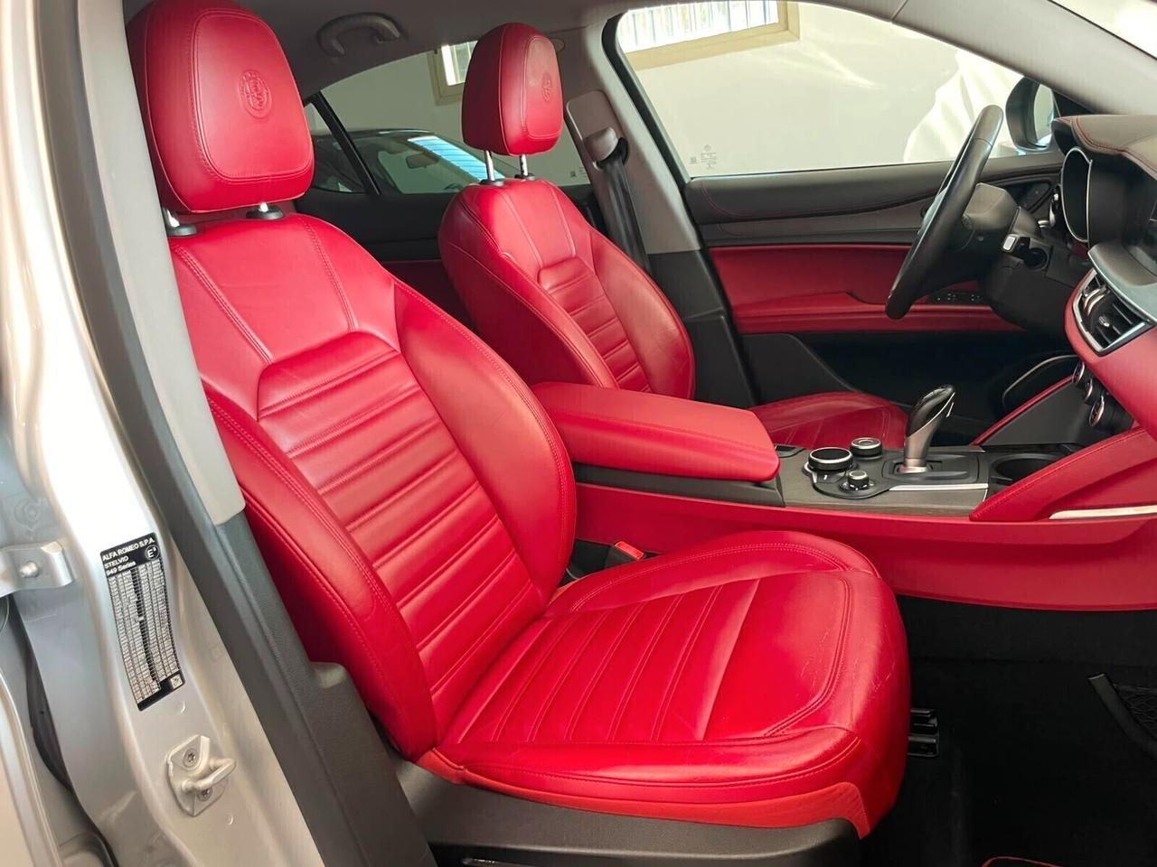 Alfa Romeo Stelvio 2.2 Turbodiesel 210 CV AT8 Q4 Executive